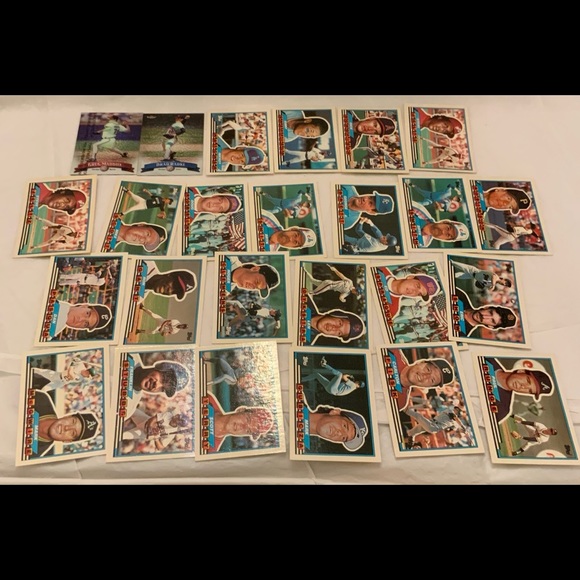 Bundle of Baseball Cards Lot 226 - Picture 1 of 6